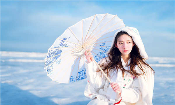 称多试管代怀生子多少钱一个？助孕之路的费用分析与方案选择